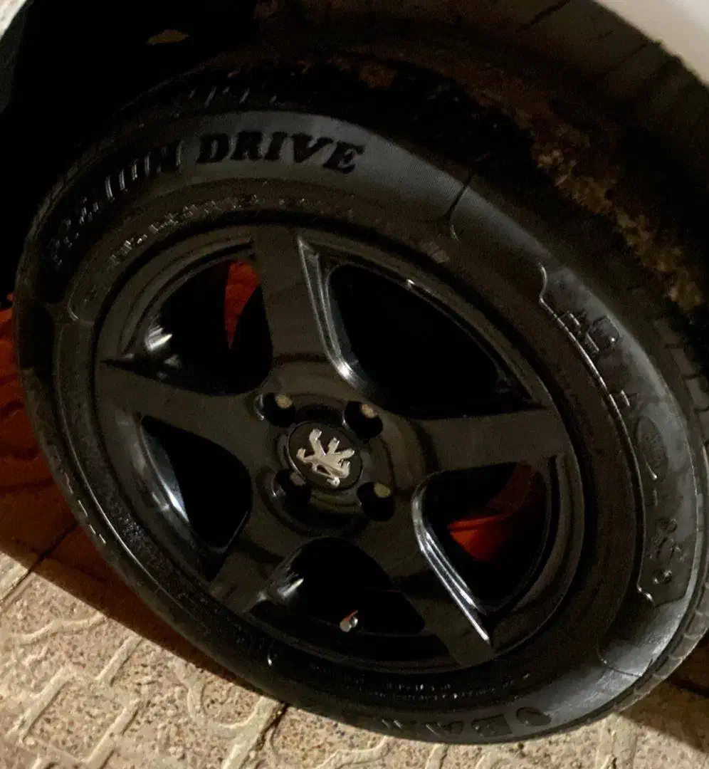 رینگ ماشین 5پر|قطعات یدکی و لوازم جانبی|سراوان, |دیوار