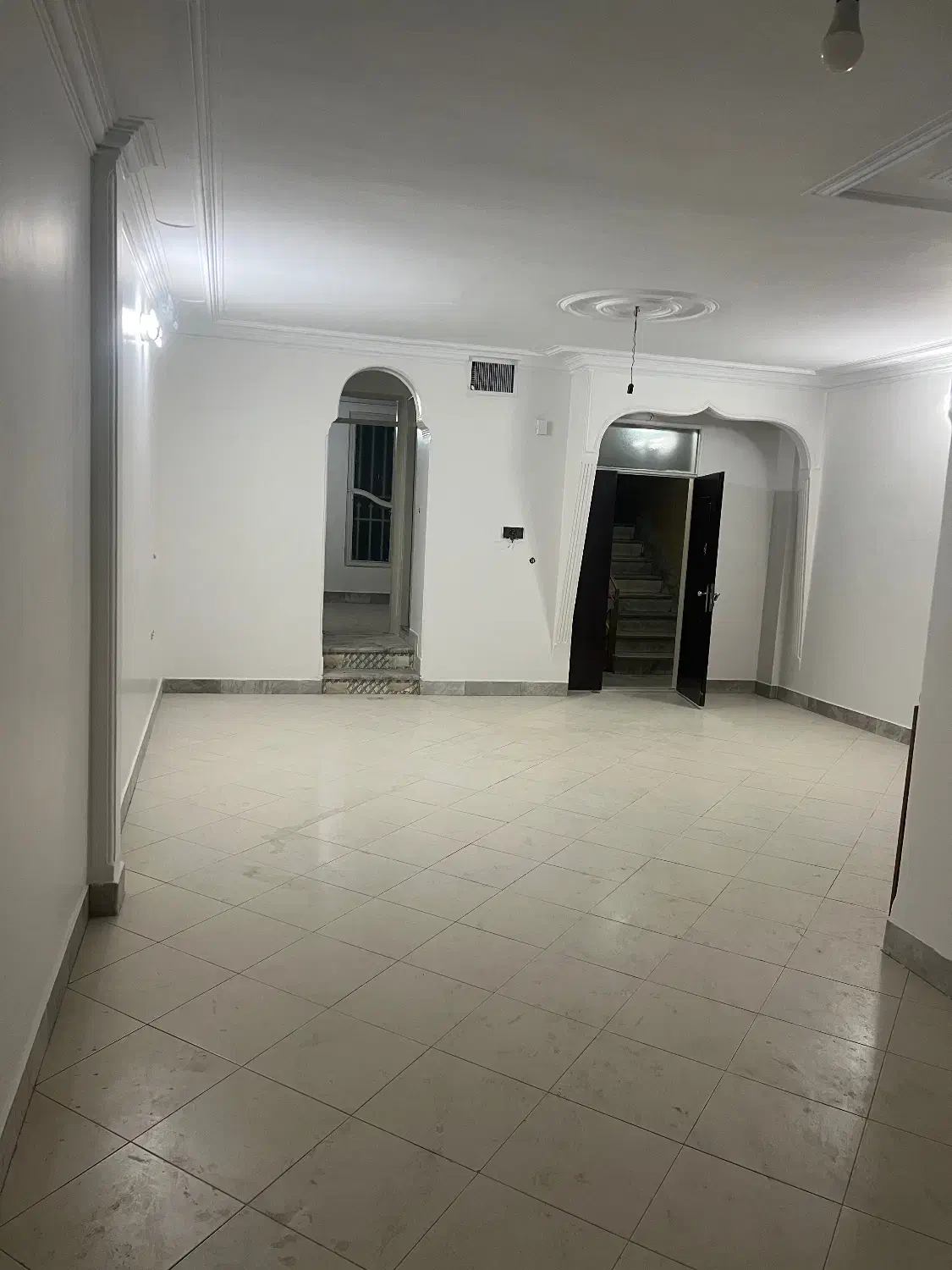 اپارتمان ۸۵ متری تک خواب