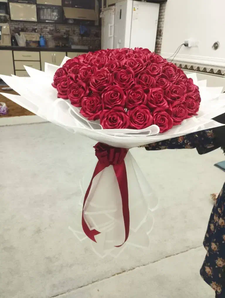 دسته گل های زیبا و ماندگار|گل مصنوعی|برازجان, |دیوار