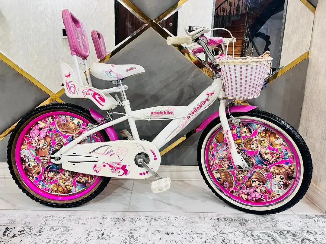 دوچرخه سایز ۲۰ دخترانه صورتی کاملا مرتب|دوچرخه، اسکیت، اسکوتر|محمدشهر, همایون ویلا|دیوار