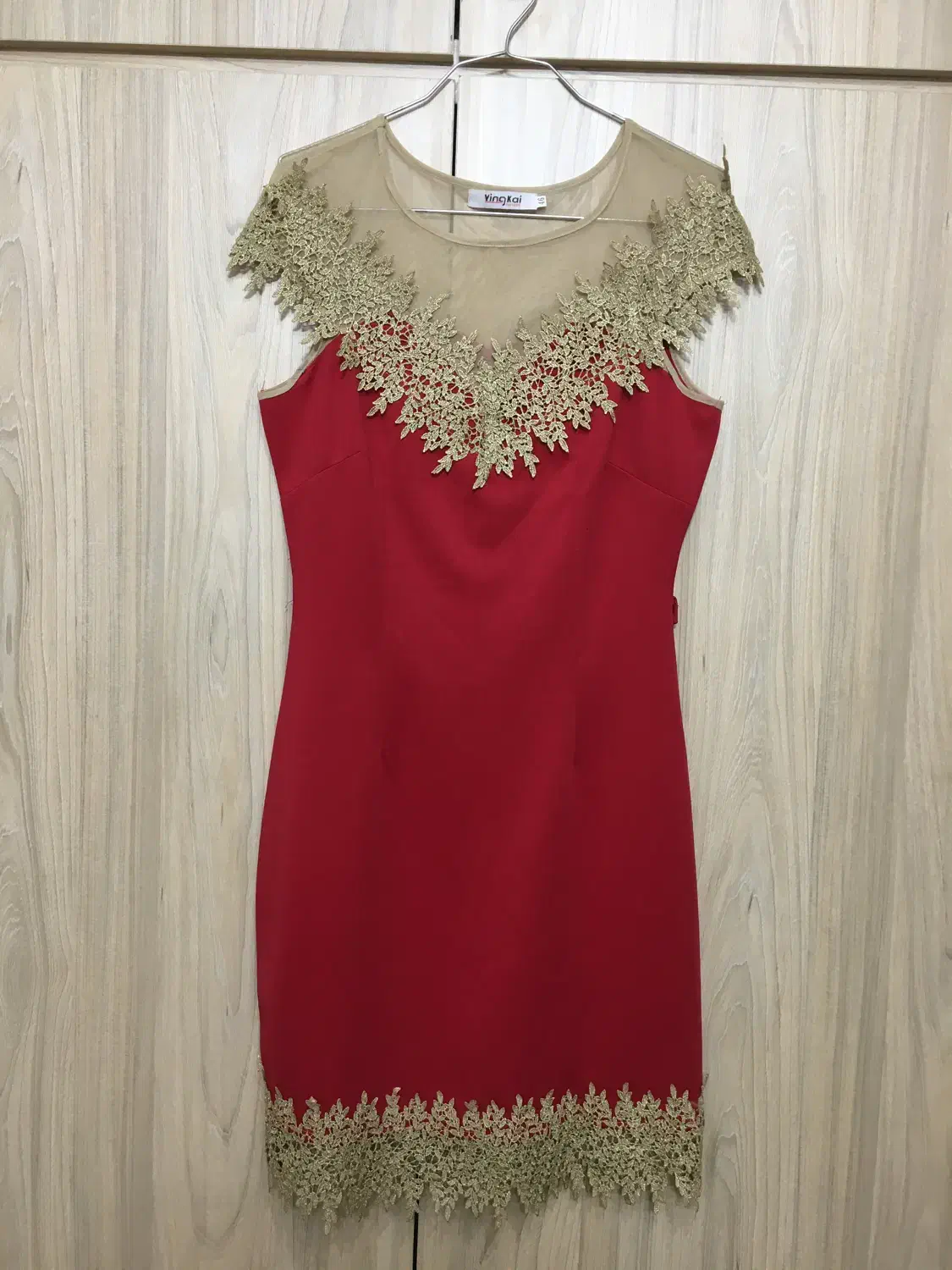 لباس مجلسی قرمز. لباس شب. تونیک. گیپور|لباس|مشهد, زمرد|دیوار