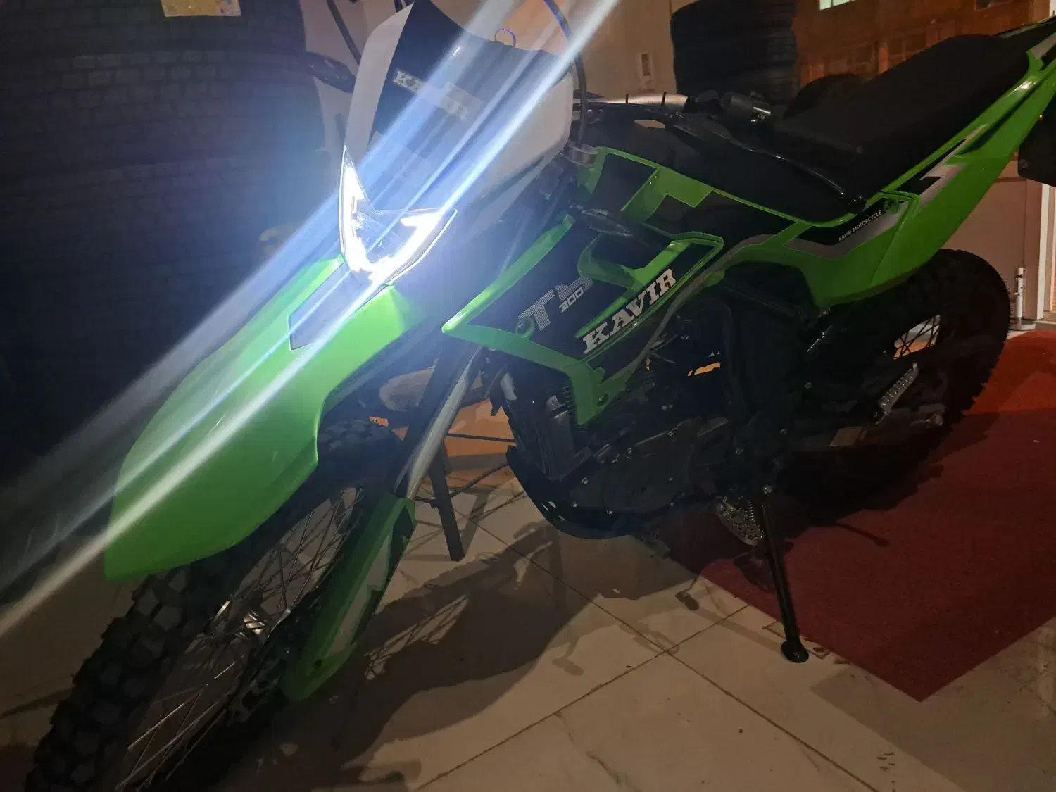 تریل کویر موتورt4 خشک|موتورسیکلت|اهر, |دیوار