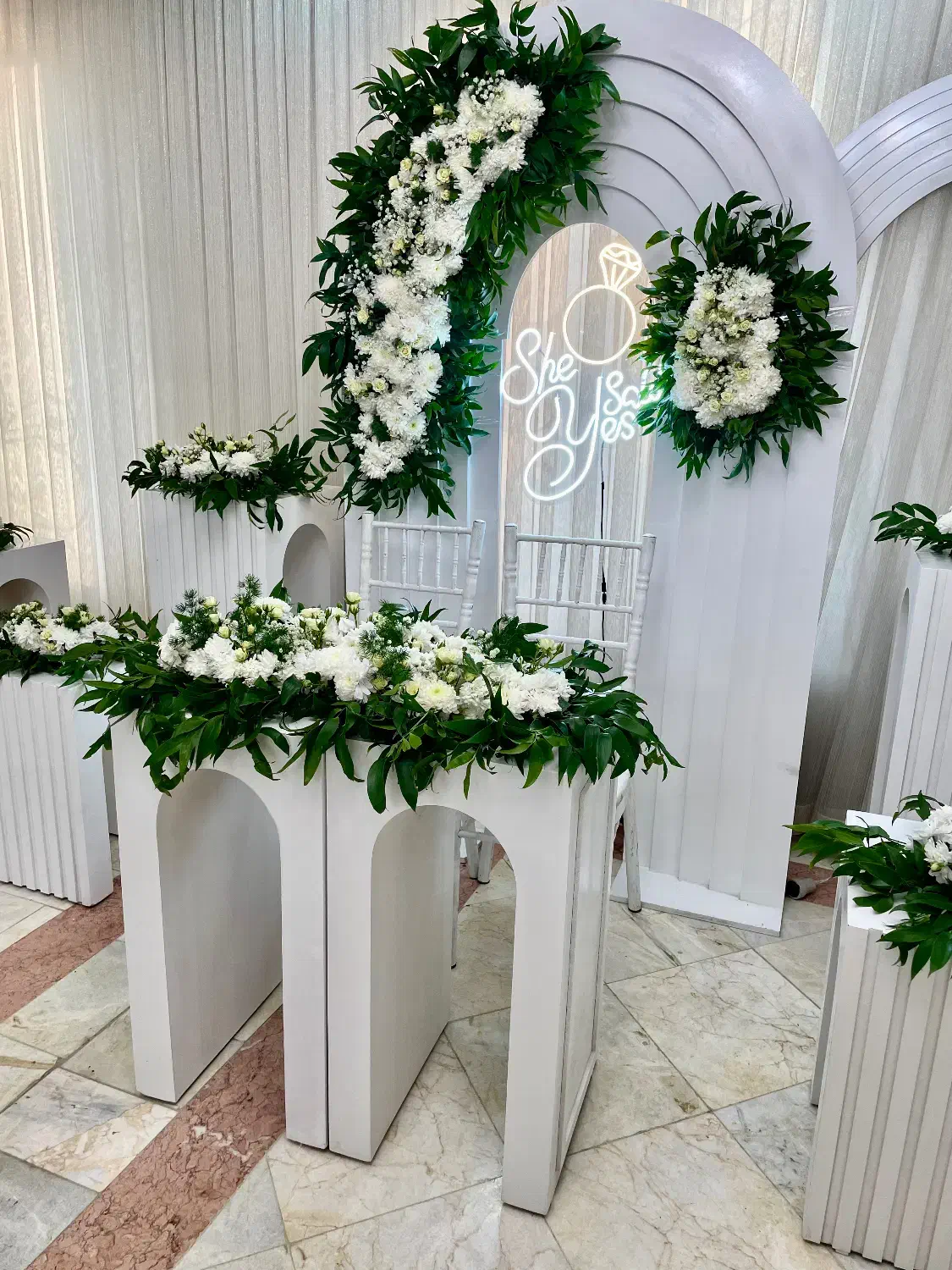 دکور ‌جایگاه عروس بله برون عقد یلداگل آرایی طبیعی|صنایع دستی و سایر لوازم تزئینی|تهران, افسریه شمالی|دیوار