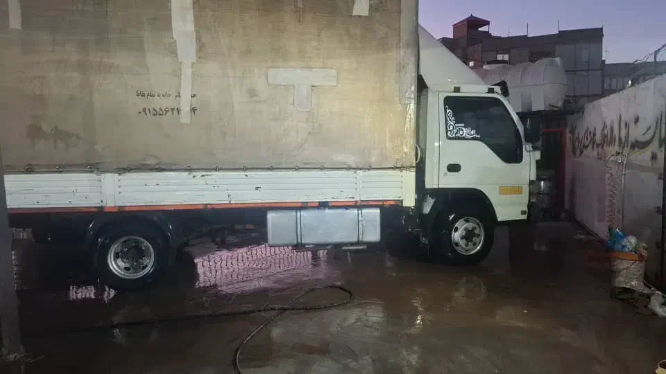 کامیونت ایسوزو ۶تن مسقف ۶متری|خودرو سنگین|تایباد, |دیوار