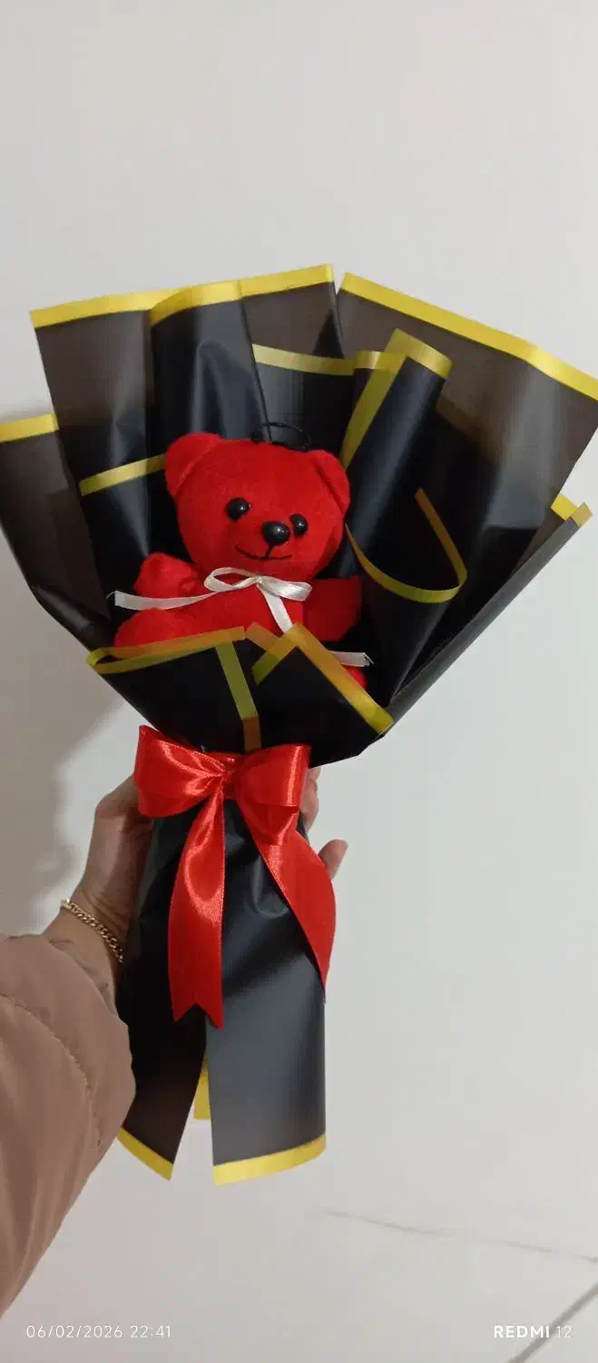 دسته گل خرسی|گل مصنوعی|ارومیه, |دیوار