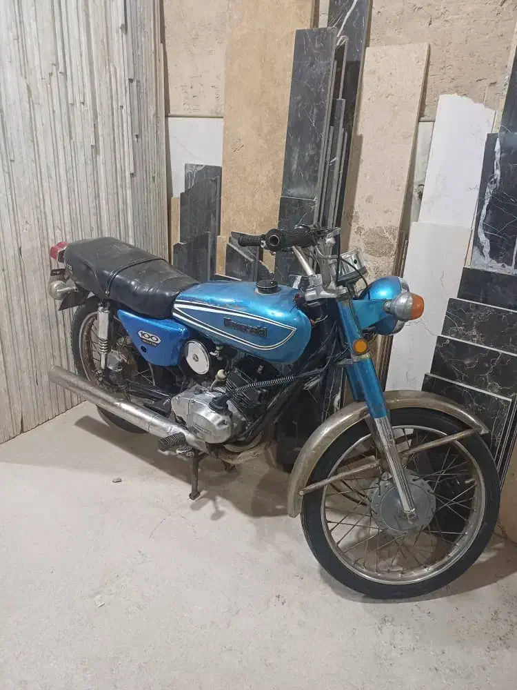 کاوازاکی ۱۰۰ ژاپن|موتورسیکلت|اصفهان, فجر|دیوار