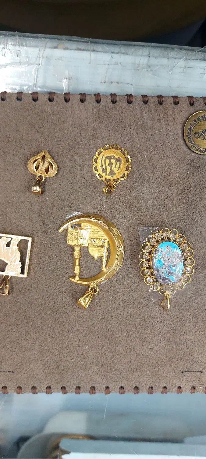 طلا فقط با ۳درصد(مناسب سرمایه گذاری و استفاده)|جواهرات|اصفهان, جویباره|دیوار