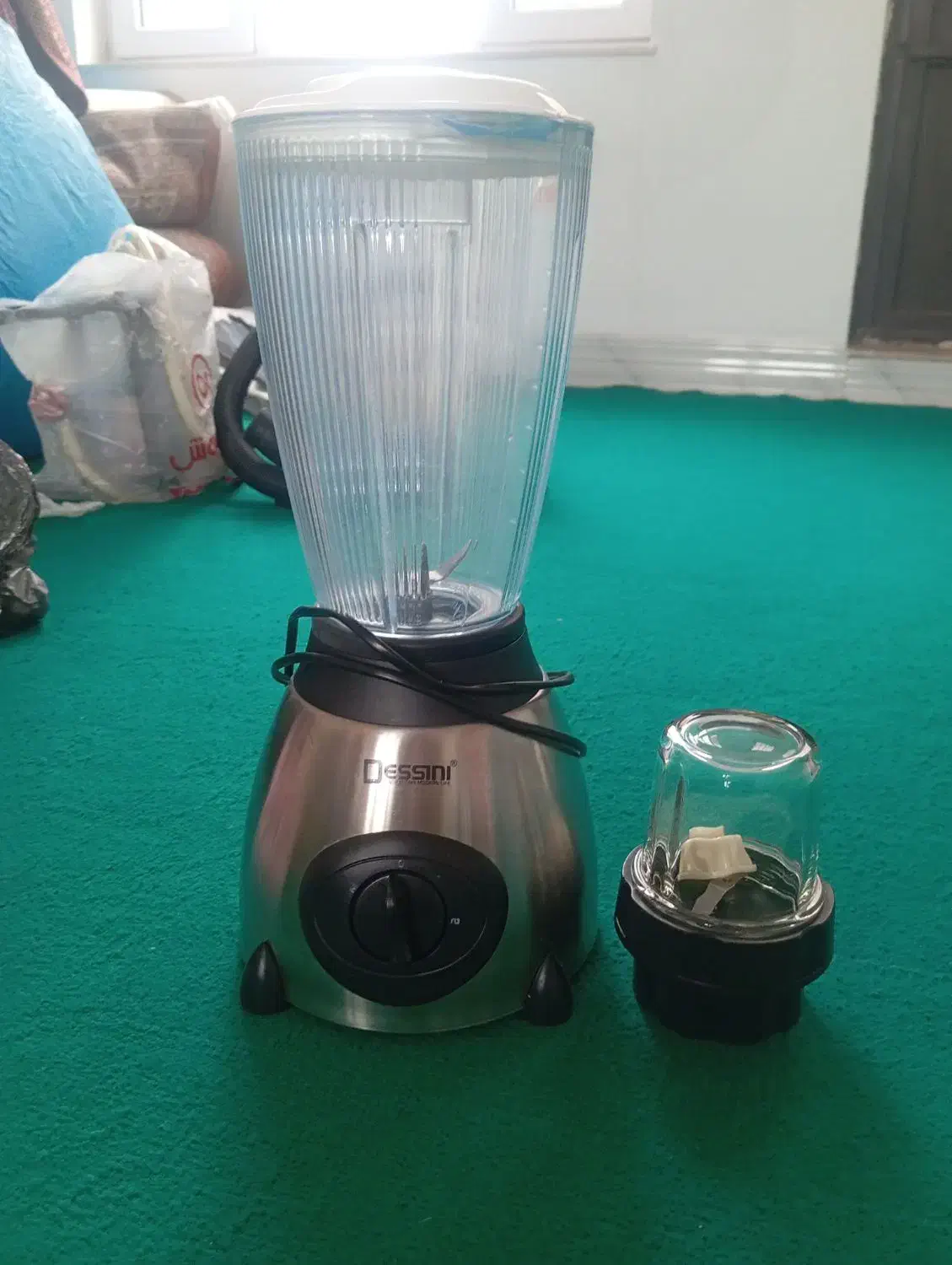 مخلوط کن و آسیاب|آبمیوه‌گیر و آب‌مرکبات‌گیر|مهاباد (آذربایجان غربی), |دیوار