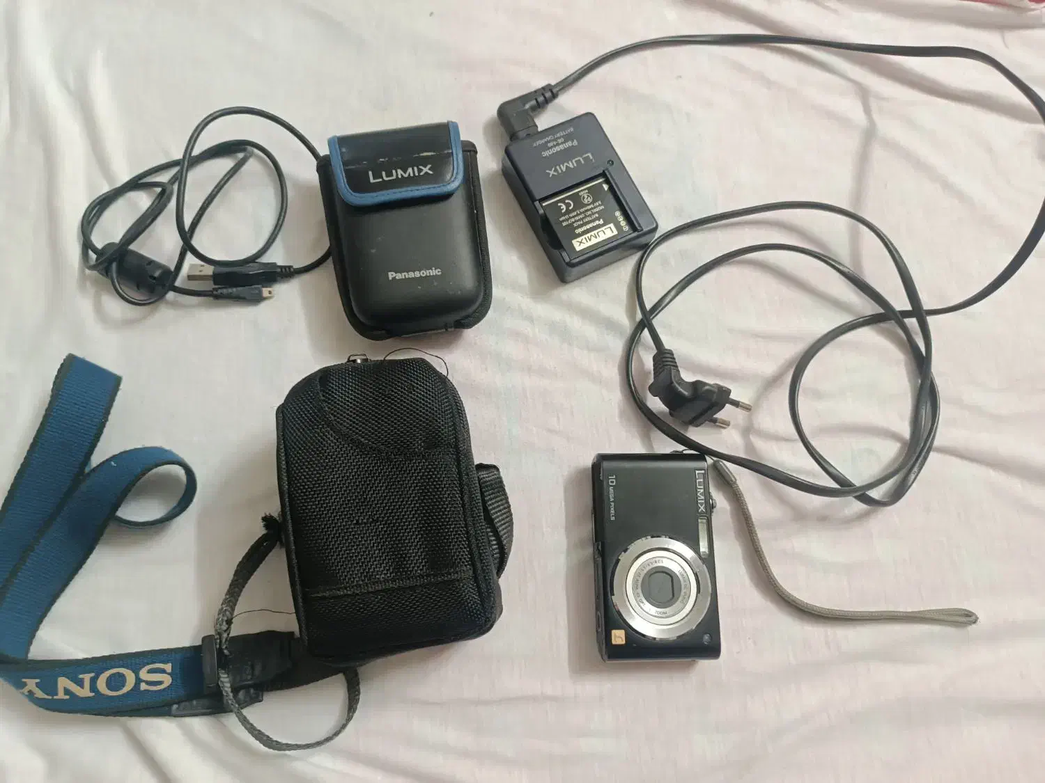 دوربین عکاسی|دوربین عکاسی و فیلمبرداری|گلبهار, شهر جدید گلبهار|دیوار