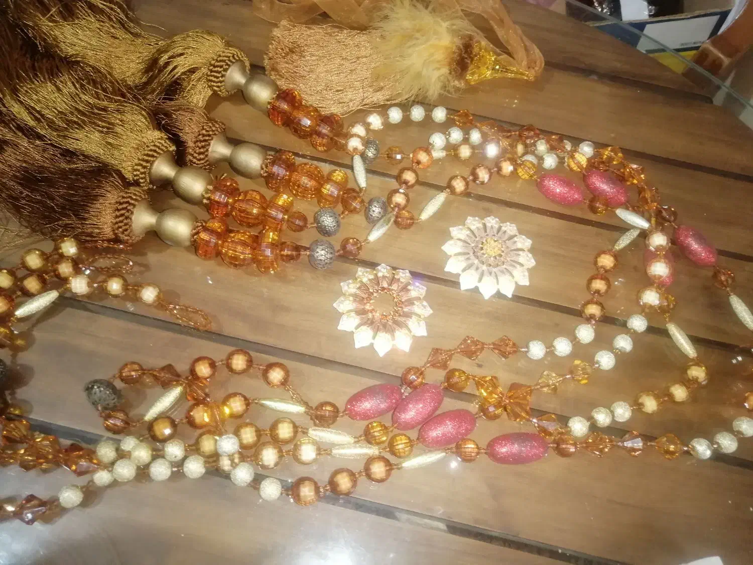 بند سلطنتی پرده و کتیبه|پرده، رانر، رومیزی|بندر انزلی, آخرخط|دیوار