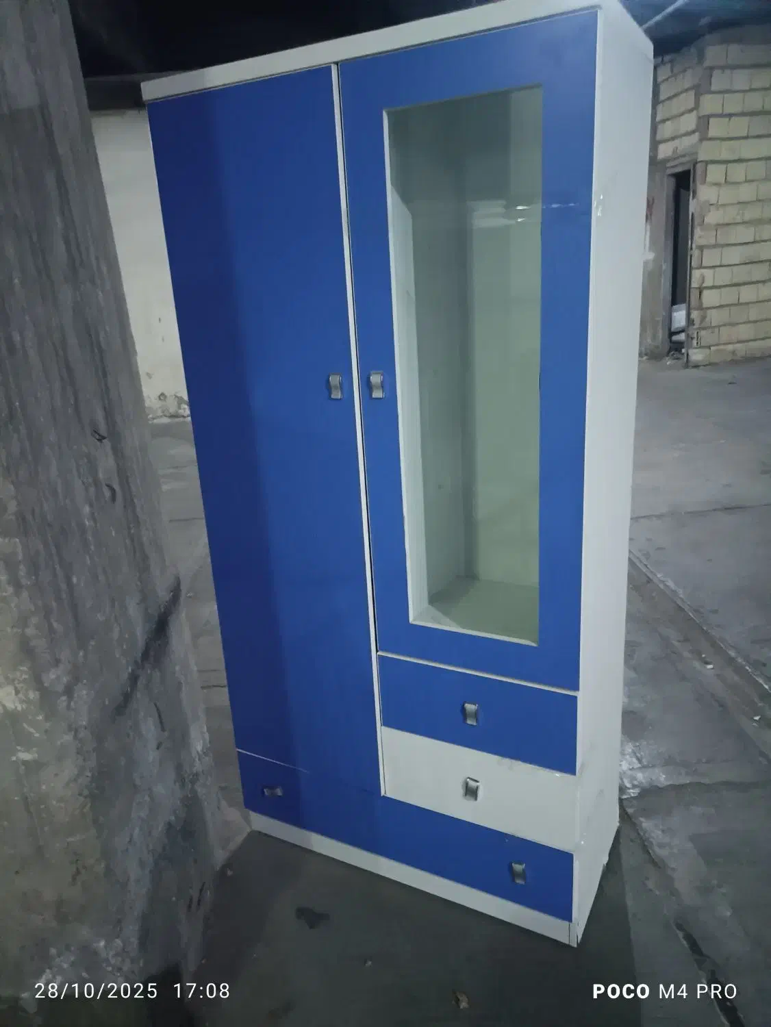 دراور  آینه دار کمد لباس|مبلمان خانگی و میز عسلی|تبریز, |دیوار