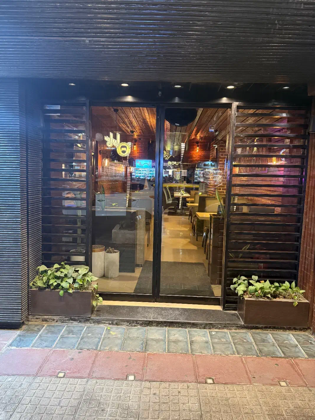 درب شیشه ای اتوماتیک|فروشگاه و مغازه|بهشهر, |دیوار