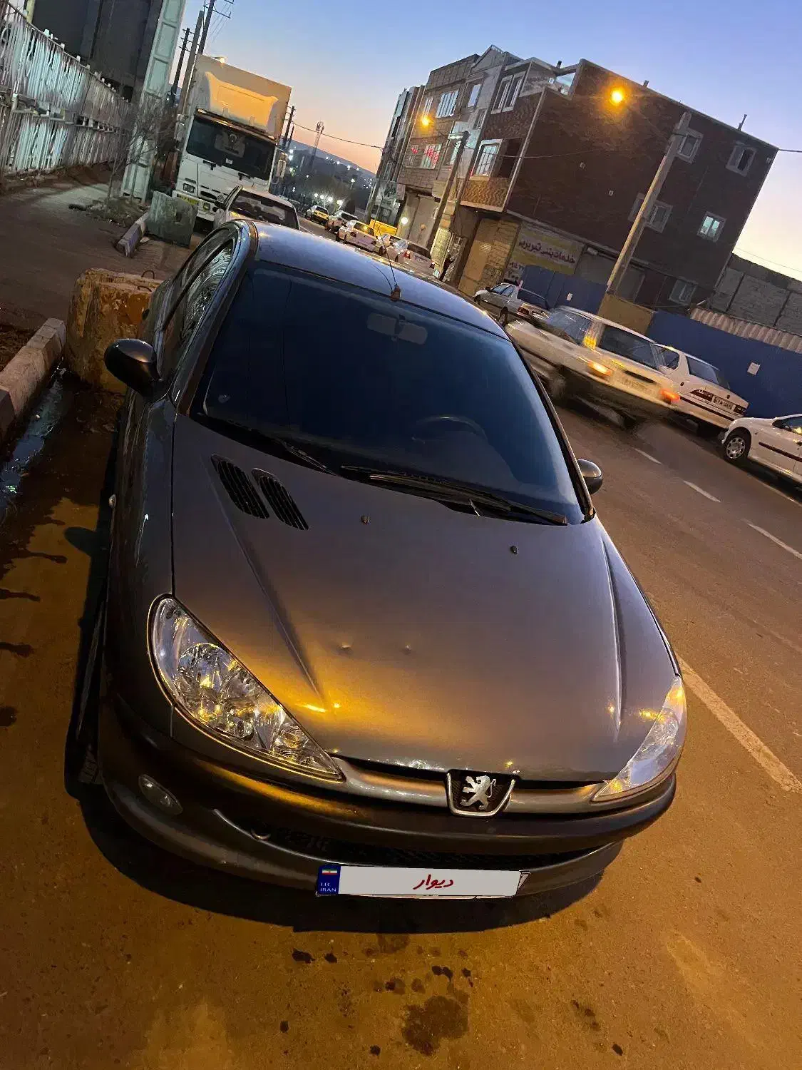 پژو ۲۰۶تیپ ۵ مدل ۹۳|خودرو سواری و وانت|تبریز, |دیوار