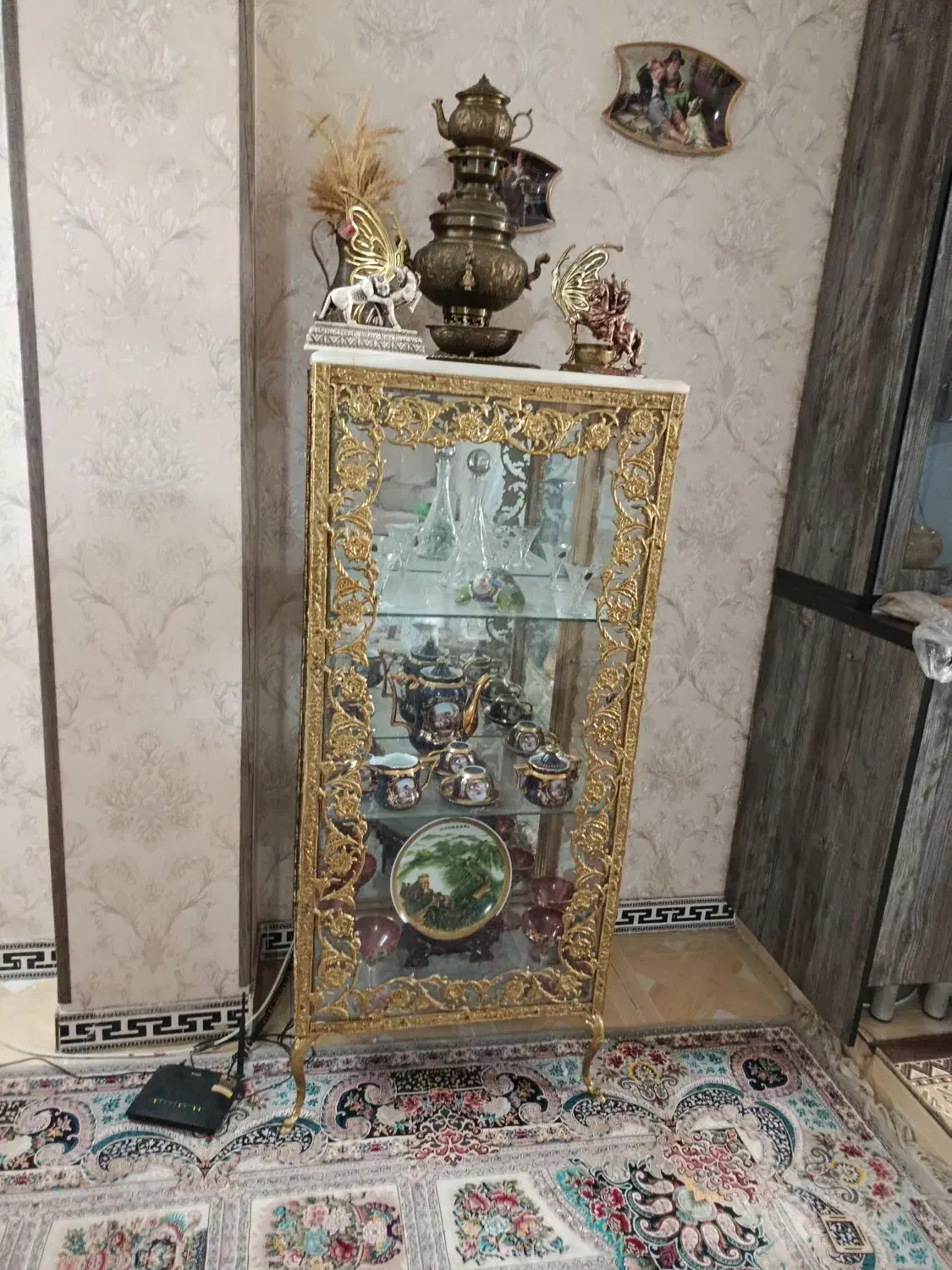 ویترین برنجی|بوفه، ویترین، کنسول|اسلامشهر, مطهری|دیوار