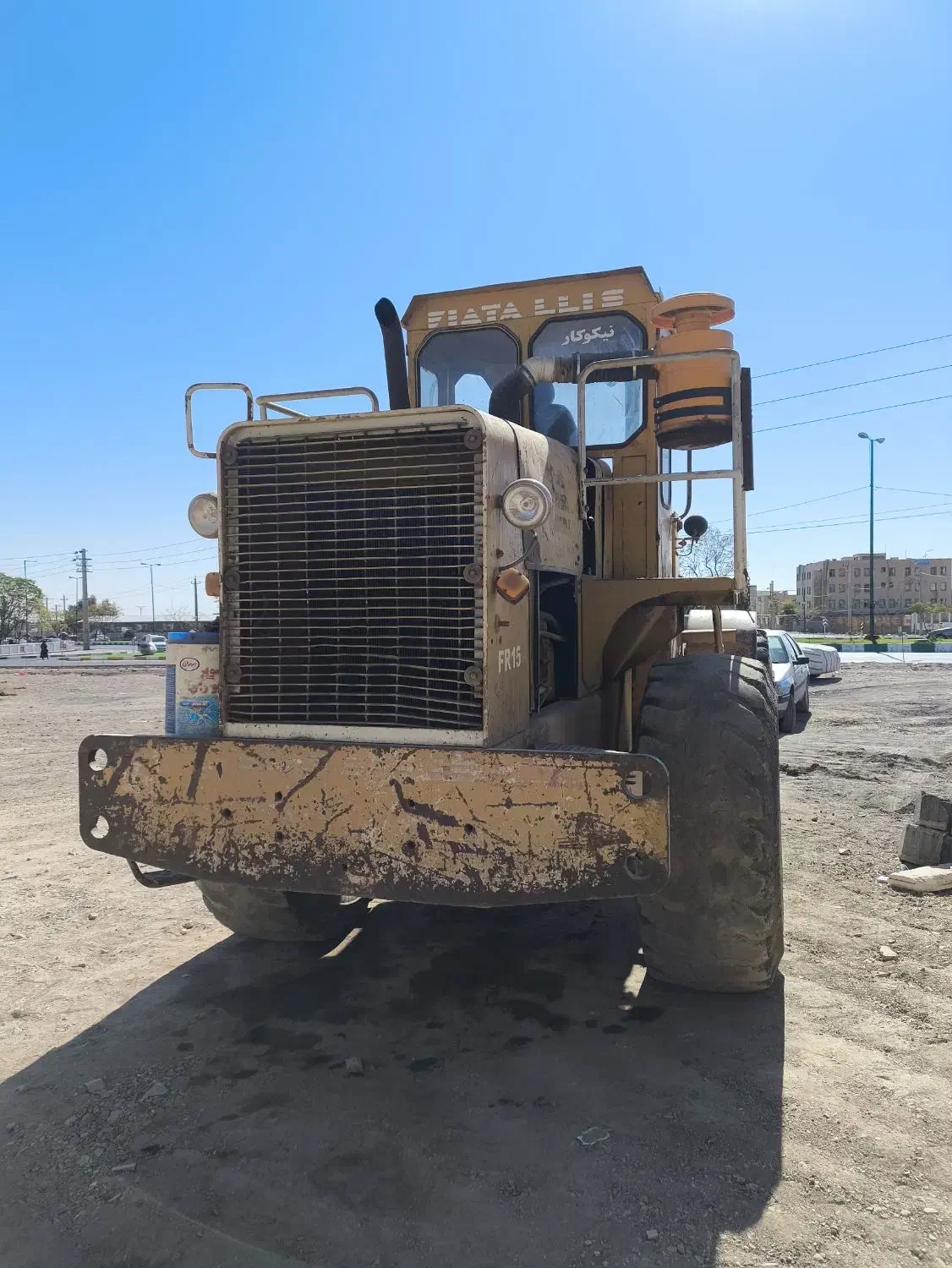 لودرفیات ا ف ار15درحد|خودرو سنگین|ساوه, |دیوار