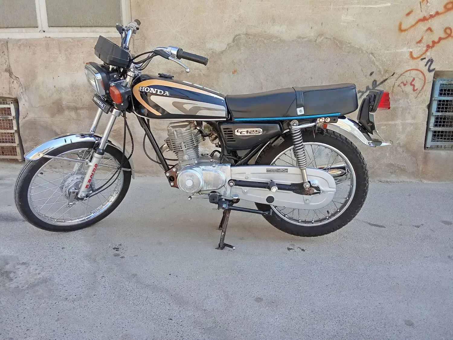 موتور سیکلت هوندا 125|موتورسیکلت|اصفهان, کنگاز|دیوار