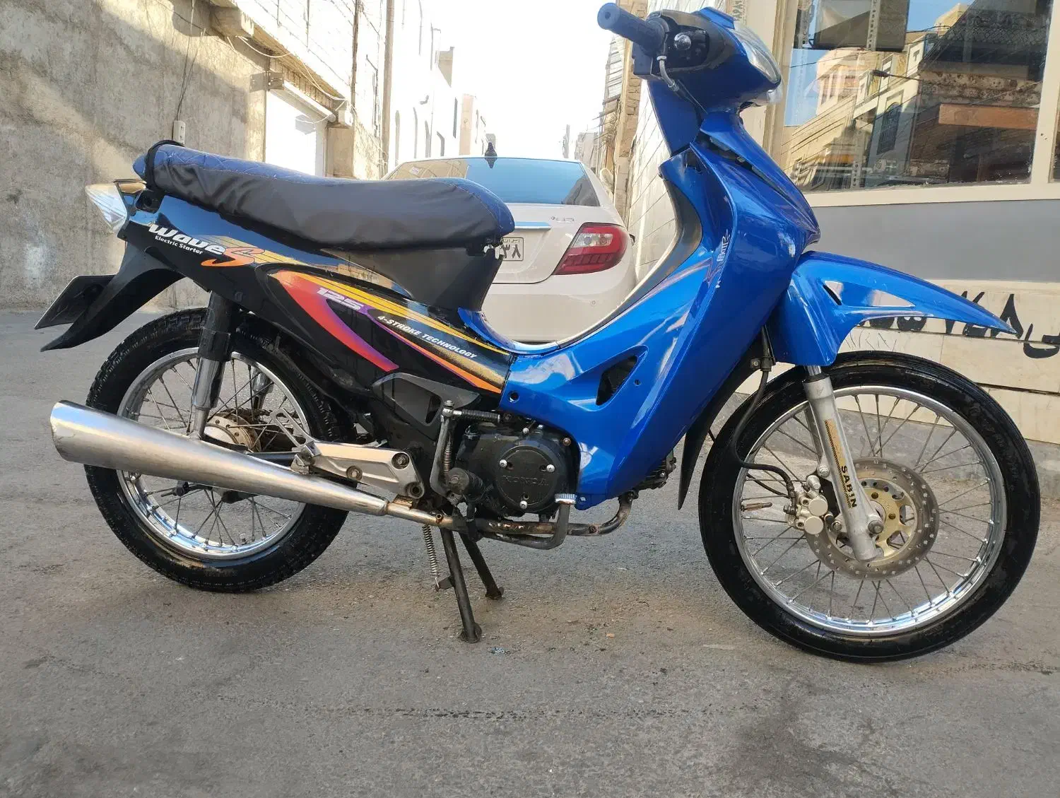 موتور ویو|موتورسیکلت|مشکیندشت, |دیوار