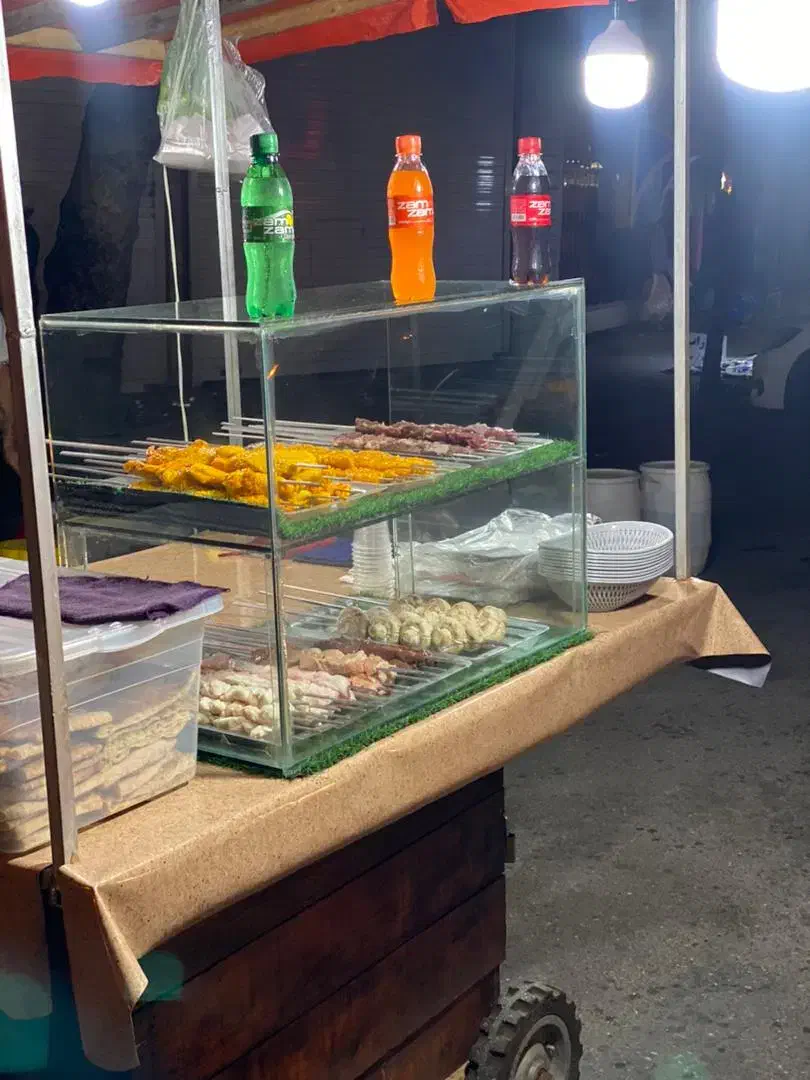 گاری کبابی فروشی باتمامی امکانات وجای کاسبی|کافی‌شاپ و رستوران|رشت, بازار|دیوار