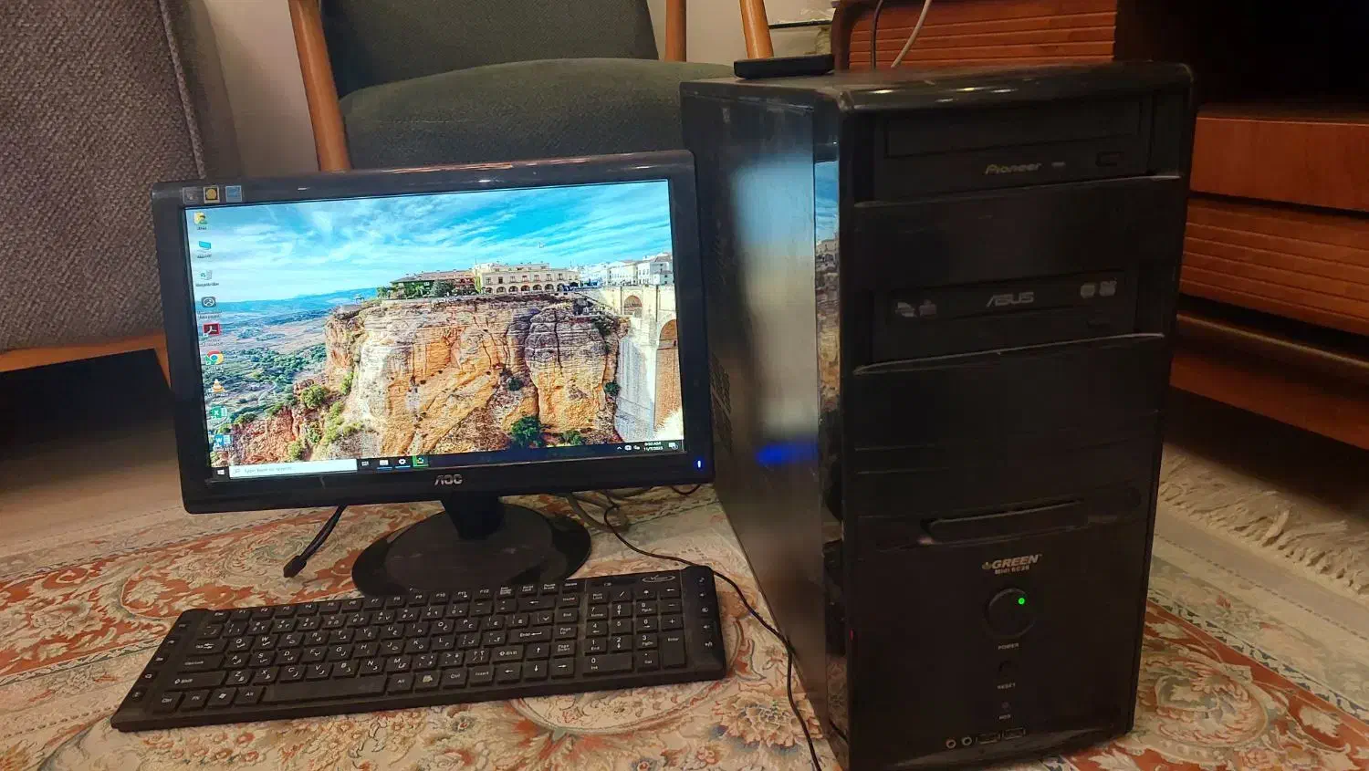 کامپیوتر کامل|رایانه رومیزی|کیش, |دیوار