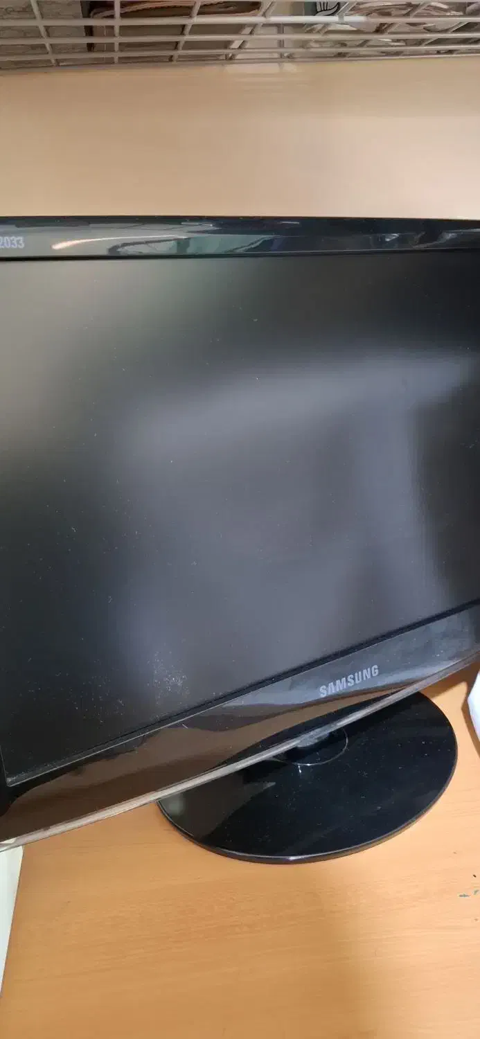 مانیتور سامسونگ در حد نو بدون هیچ خط و خش|رایانه رومیزی|رشت, امین الضرب|دیوار