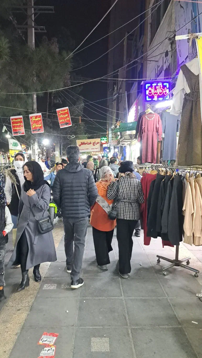 مغازه ۲۴ متری /قلب فاز/فرصت استثنایی|اجارهٔ مغازه و غرفه|اندیشه, اندیشه فاز ۱|دیوار