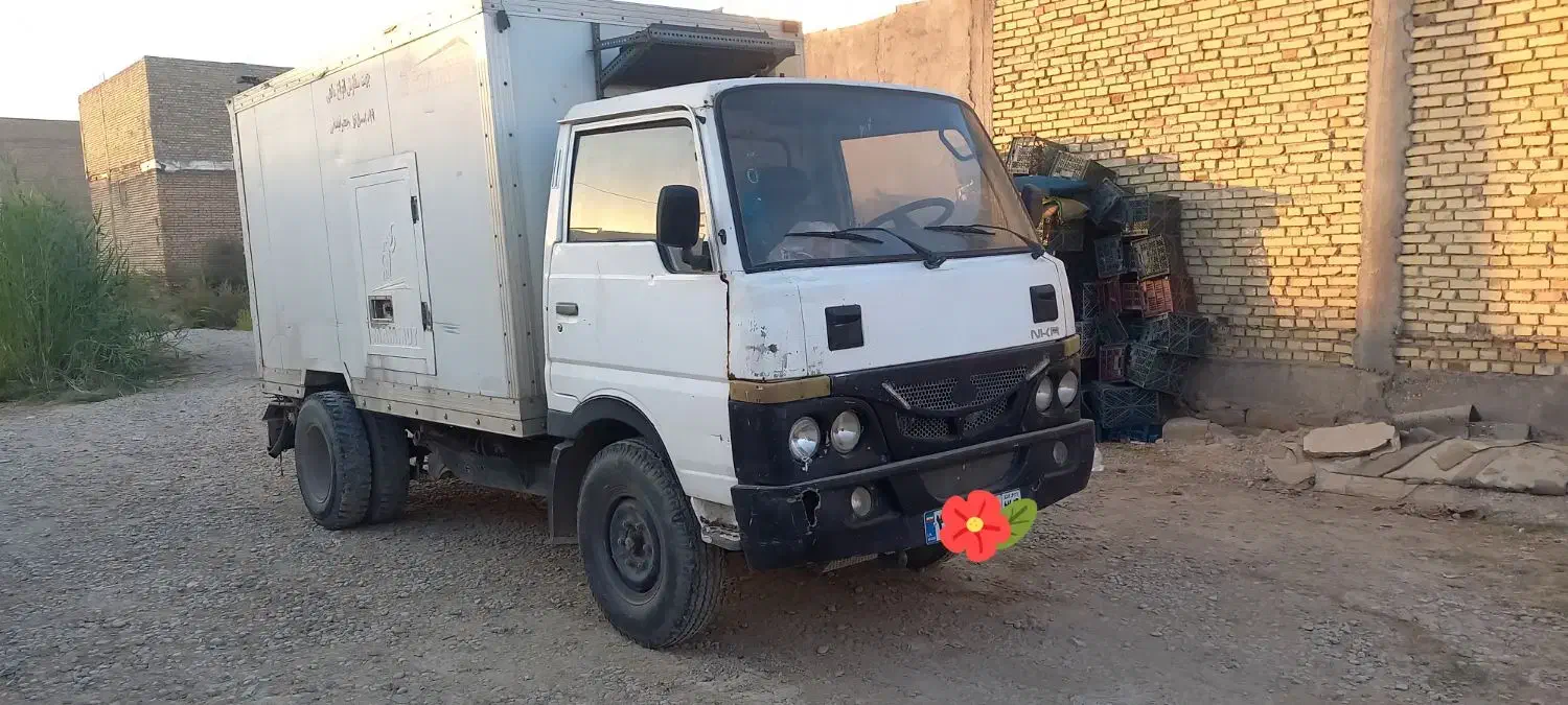 کامیونت نیسان یخچالدار|خودرو سواری و وانت|باوی, |دیوار