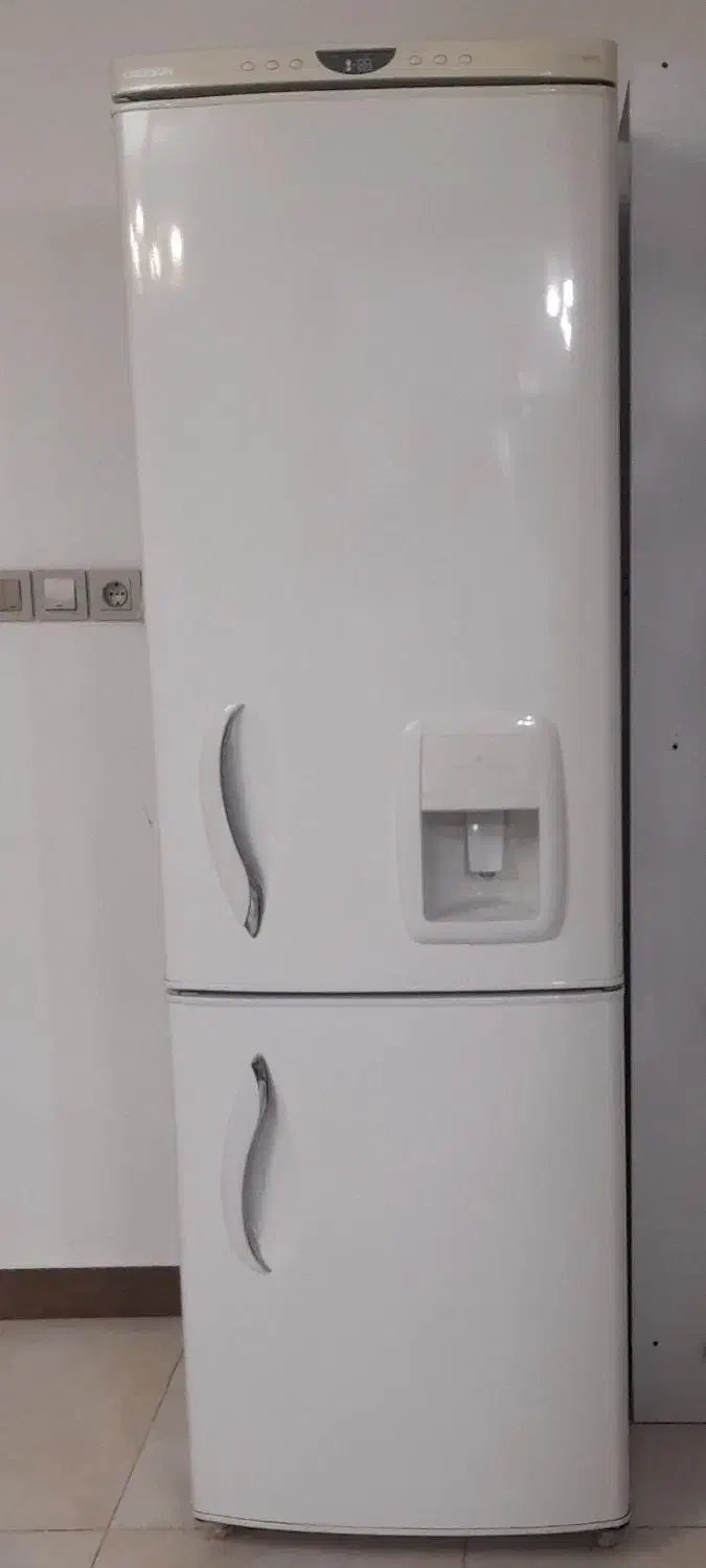 یخچال|یخچال و فریزر|صومعهسرا, |دیوار