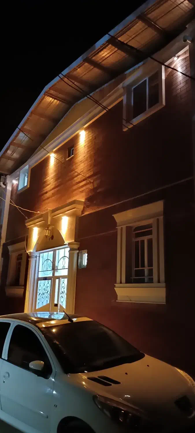 ویلایی مرکز شهر دلباز|فروش خانه و ویلا|بافت, |دیوار