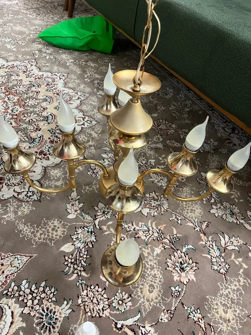 لوستر ۸ شعله روکش طلا|لوستر و چراغ آویز|اصفهان, باغ فدک|دیوار