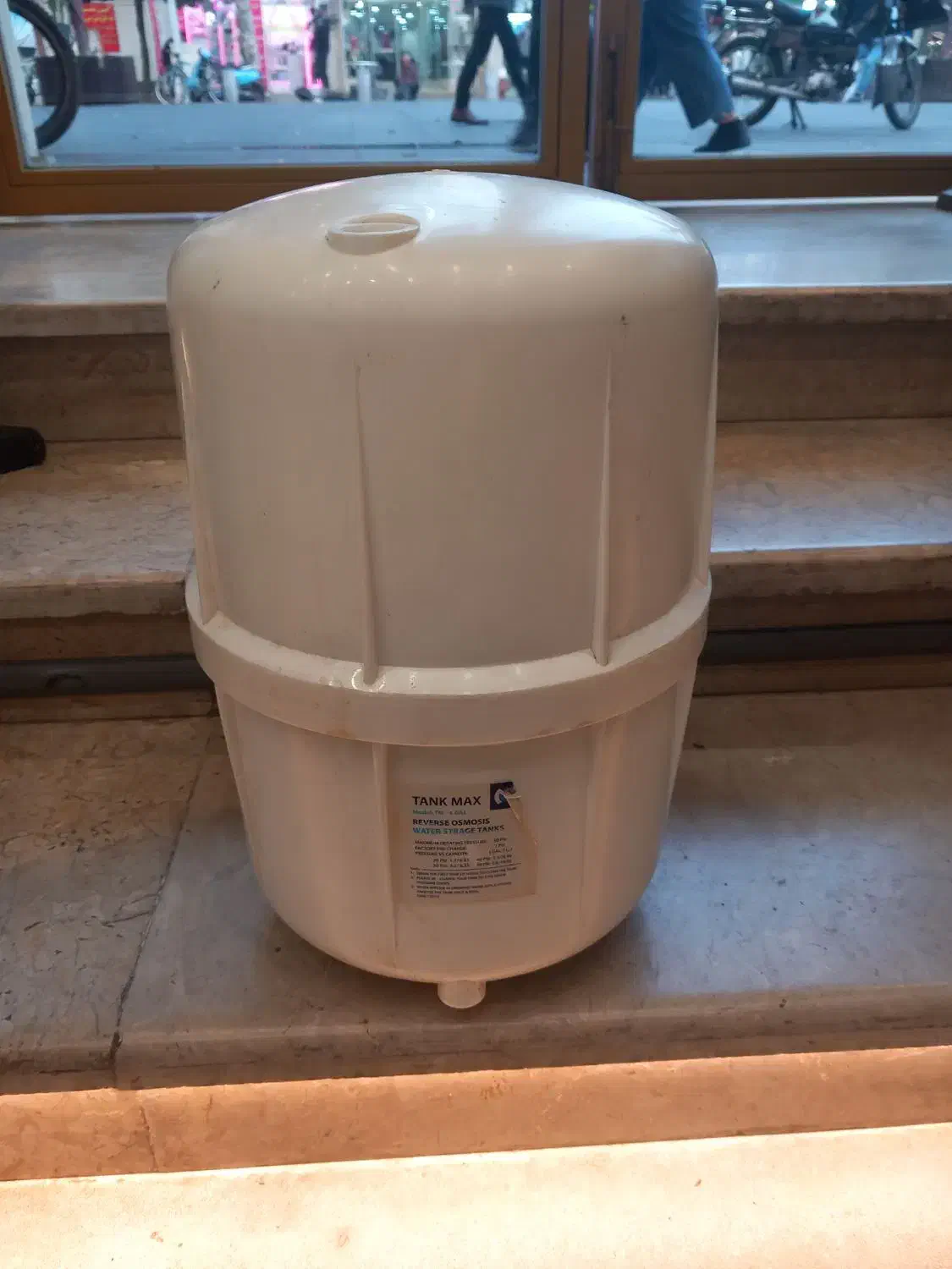 پمپ تسویه آب سالم در حد نو|آب‌سردکن و تصفیه آب|رشت, معلولین|دیوار