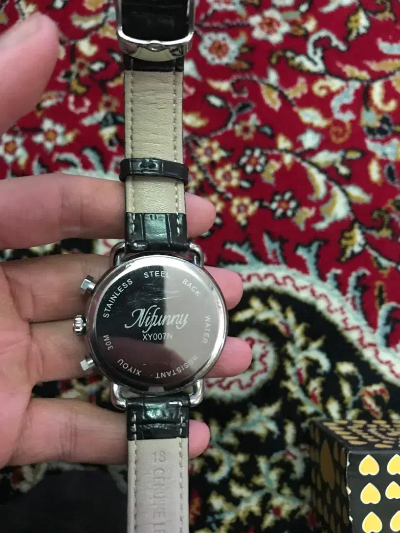 ساعت|ساعت|ساوه, |دیوار