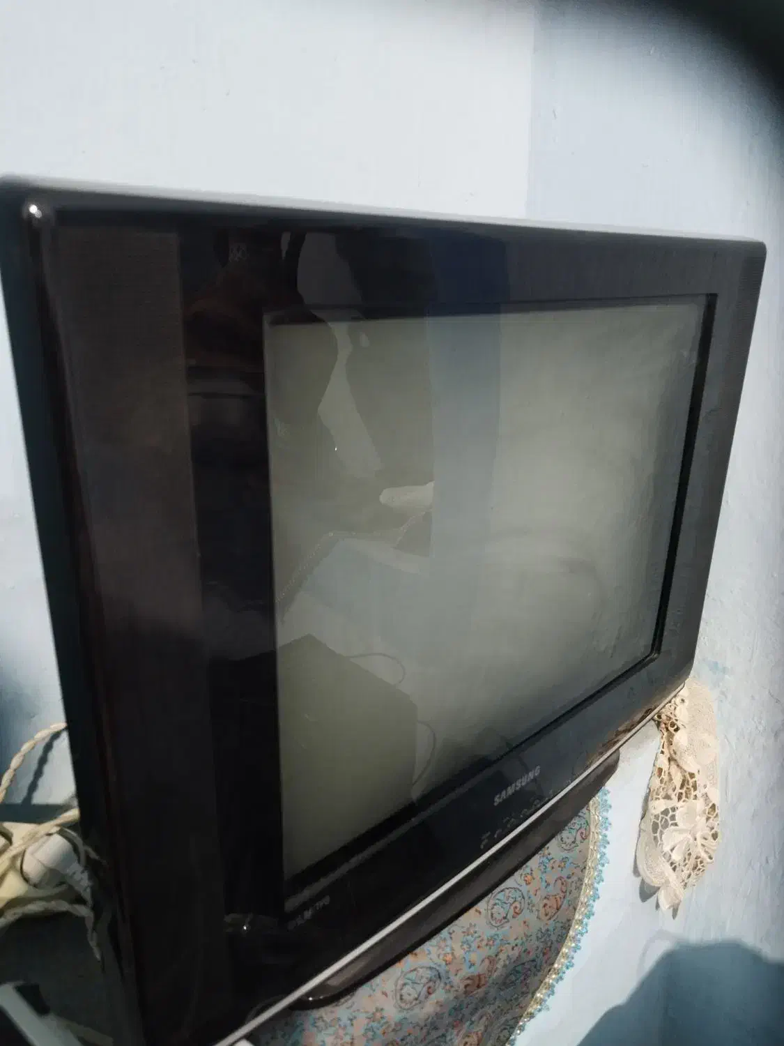 تلوزیون21اینچ|تلویزیون و پروژکتور|تهران, یاخجی آباد|دیوار