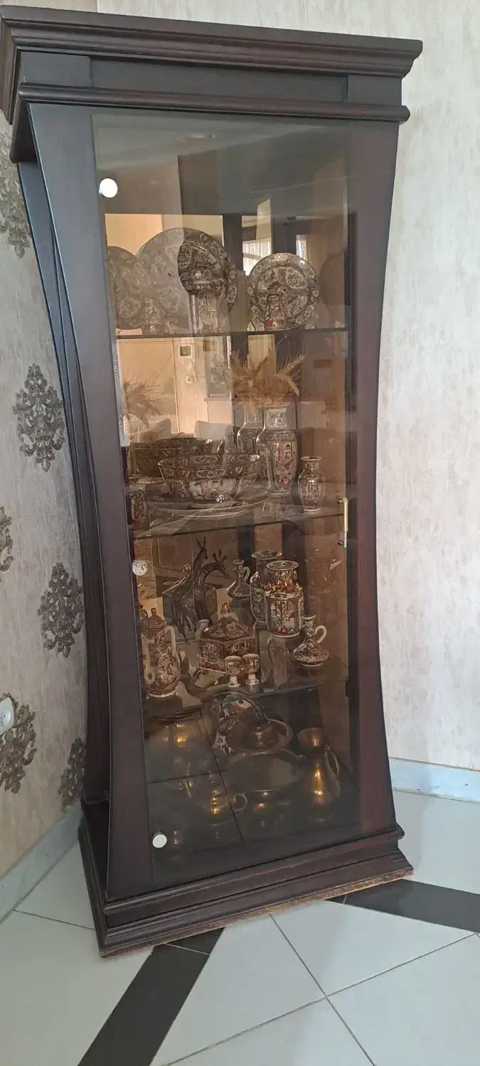 ویترین فروشی|بوفه، ویترین، کنسول|ابریشم, |دیوار