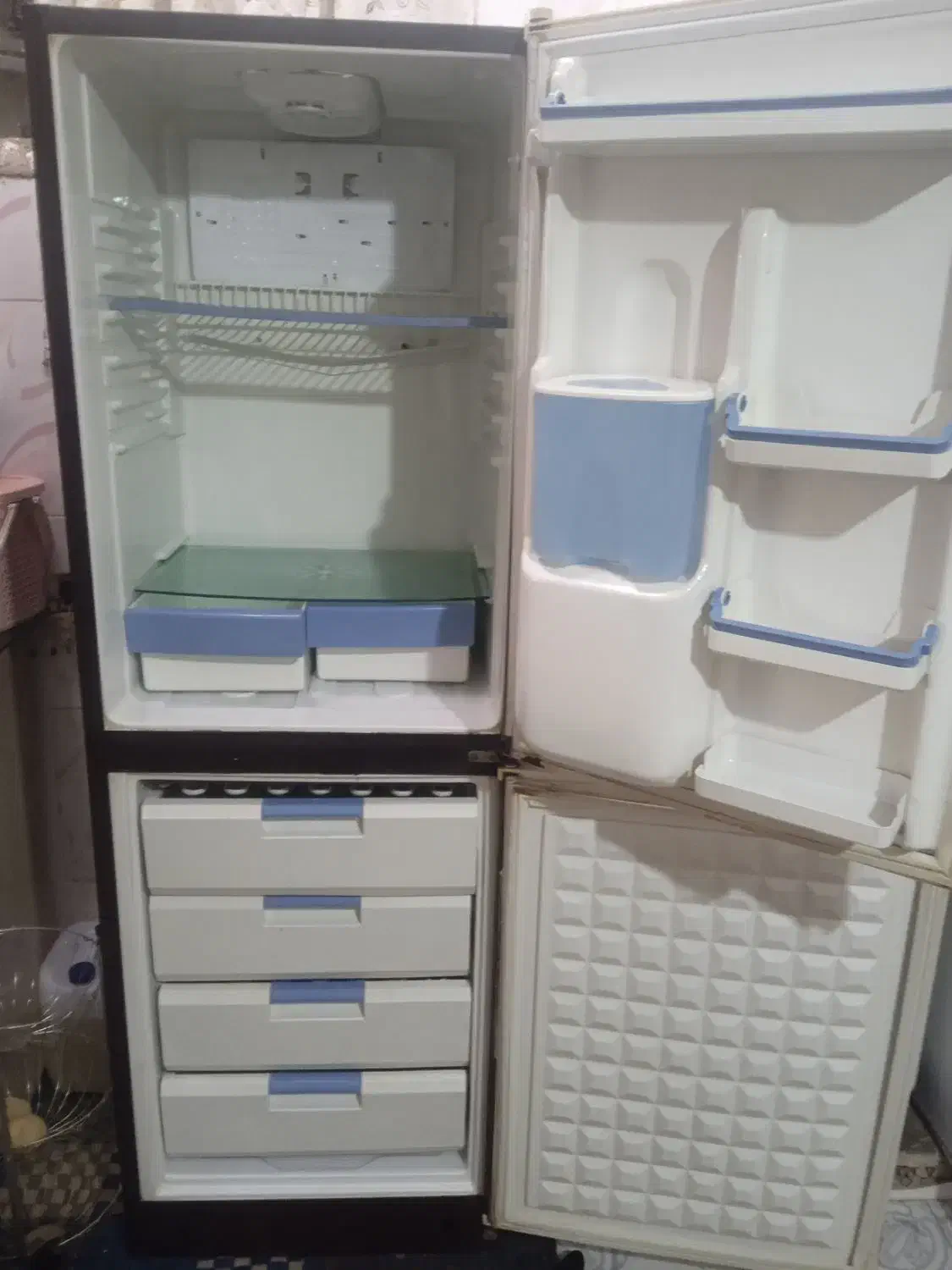 یخچال ۲۷فوت یخساران|یخچال و فریزر|لردگان, |دیوار