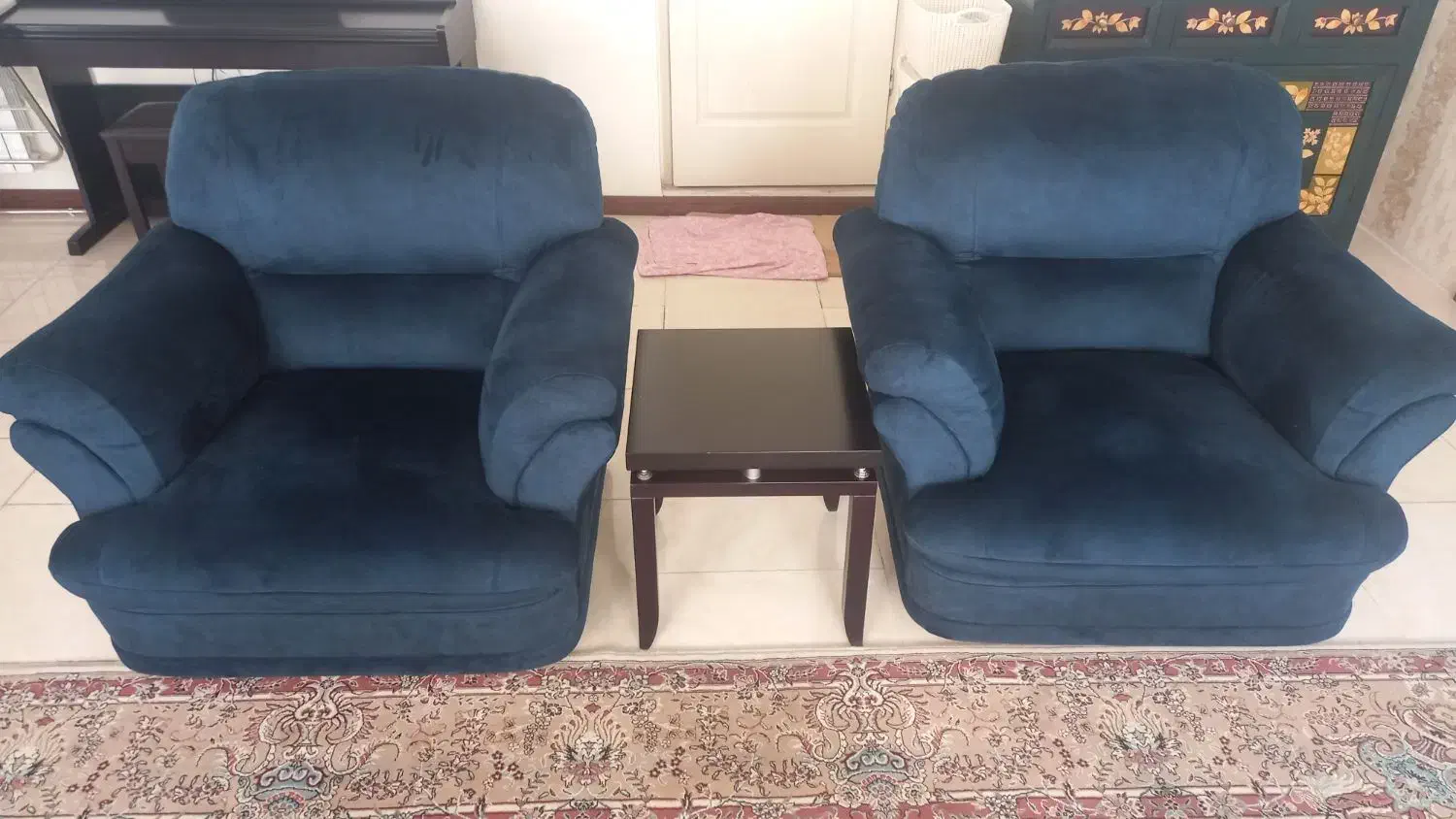 مبلمان ۸ نفره راحتی بهمراه ناهارخوری ۶ نفره ست|مبلمان خانگی و میز عسلی|تهران, قاسمآباد|دیوار