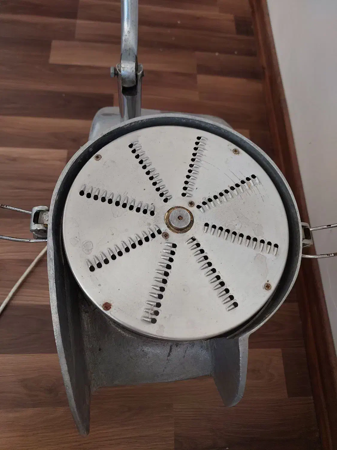 خلال کن|خردکن، آسیاب، غذاساز|تبریز, |دیوار