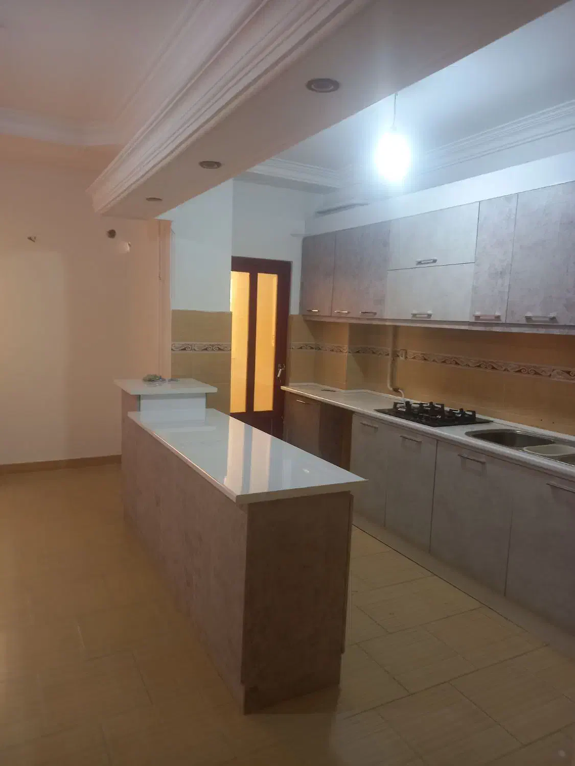 رهن و اجاره آپارتمان صد و ده متری نقره دشت|اجارهٔ آپارتمان|رشت, چمارسرا|دیوار