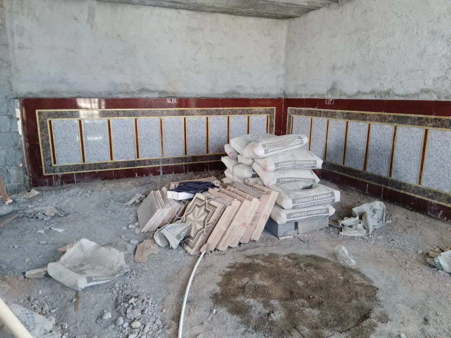 کاشیکار حرفه ای،کار قشنگ و تضمینی|خدمات پیشه و مهارت|بم, |دیوار