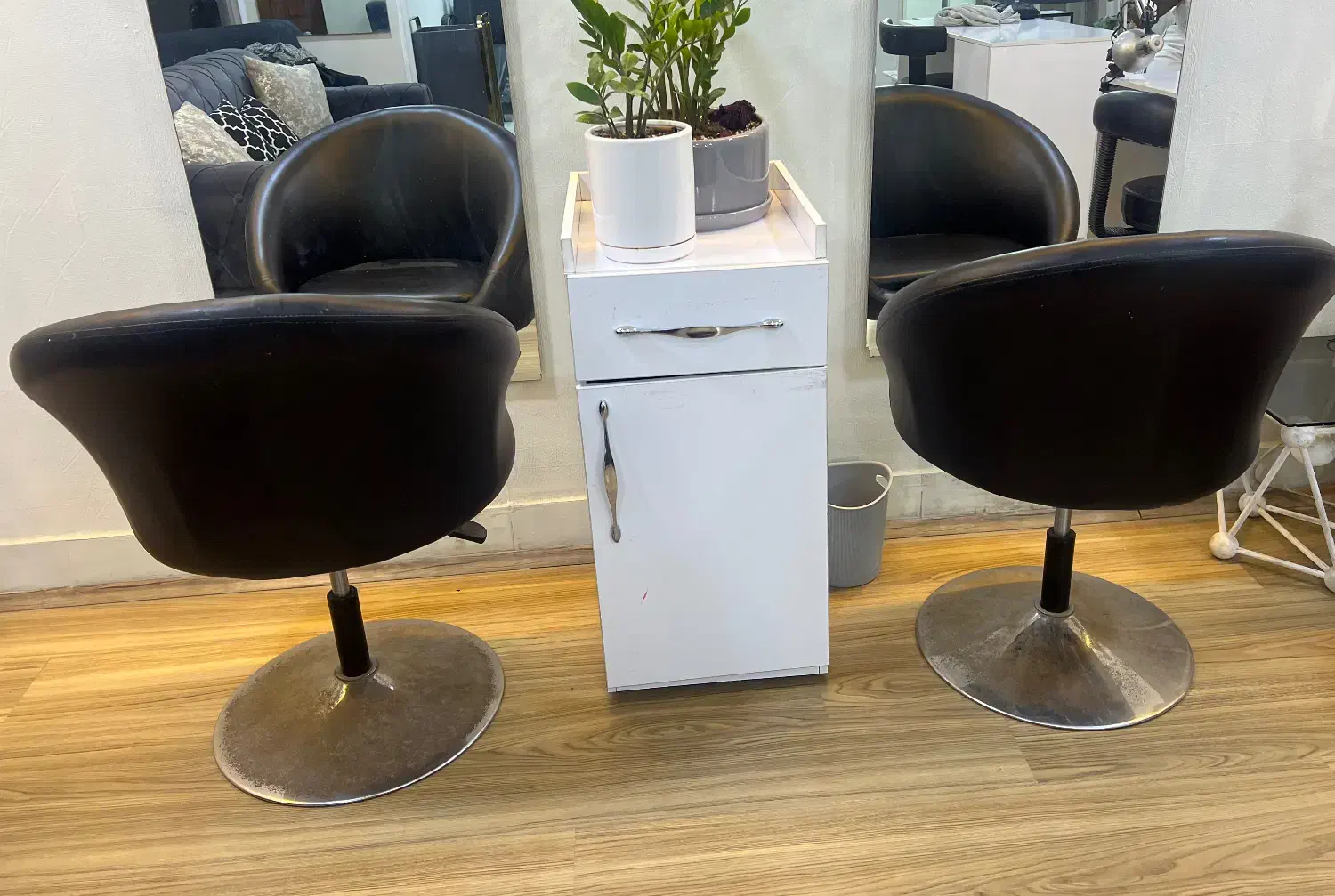 تجهیزات سالنی|آرایشگاه و سالن‌های زیبایی|بندرعباس, |دیوار