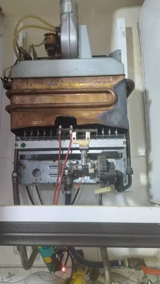 تعمیرات تخصصی پکیج، آبگرمکن ، بخاری در محل|خدمات پیشه و مهارت|اراک, |دیوار