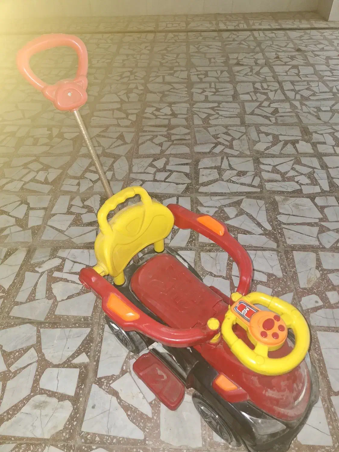 ماشین کودک|کالسکه و لوازم جانبی|بندر انزلی, گمرک|دیوار