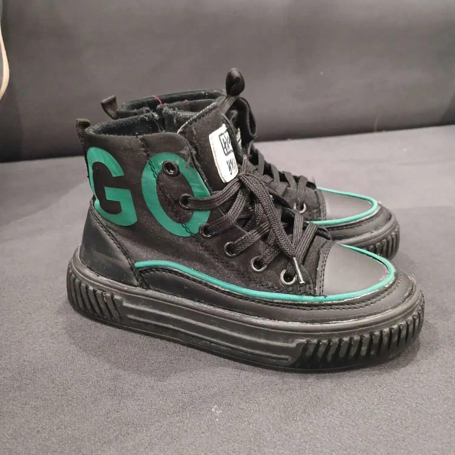 کفش کودک. کفش بچه گانه. بوت|کفش و لباس بچه|تهران, زرکش|دیوار