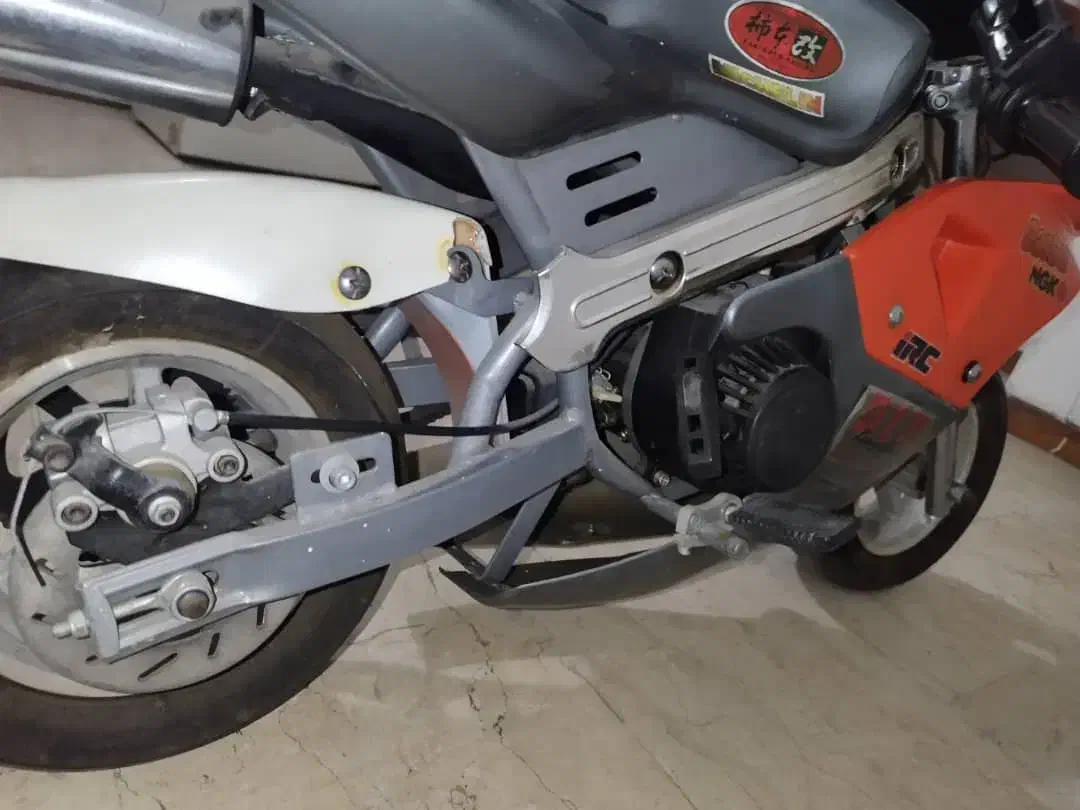 وسیله نقلیع|موتورسیکلت|زرندیه, |دیوار