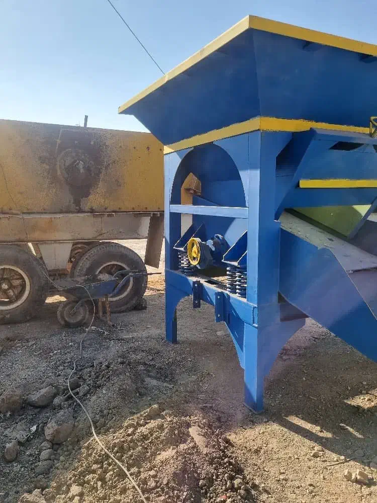 فیدر گریزلی و ساده قیف دار|ماشینآلات صنعتی|تهران, امام زاده عبدالله|دیوار