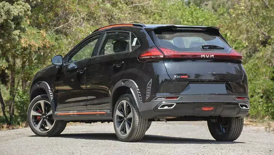 ایکس ۳۳ کراس دنده|خودرو سواری و وانت|اصفهان, باغ زرشک|دیوار