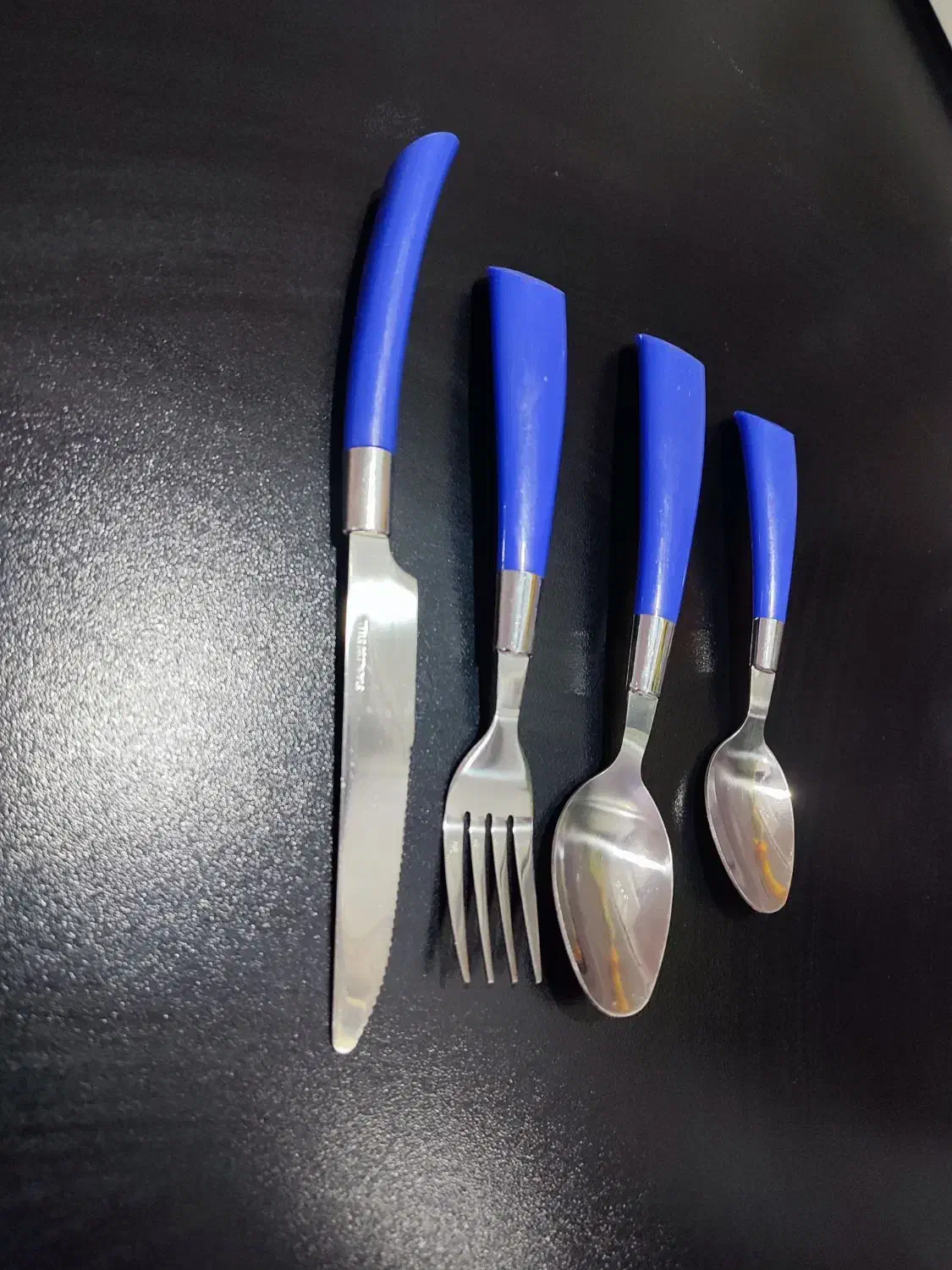 سرویس قاشق چنگال|آب‌چکان و نظم‌دهنده ظروف|بهارستان, |دیوار