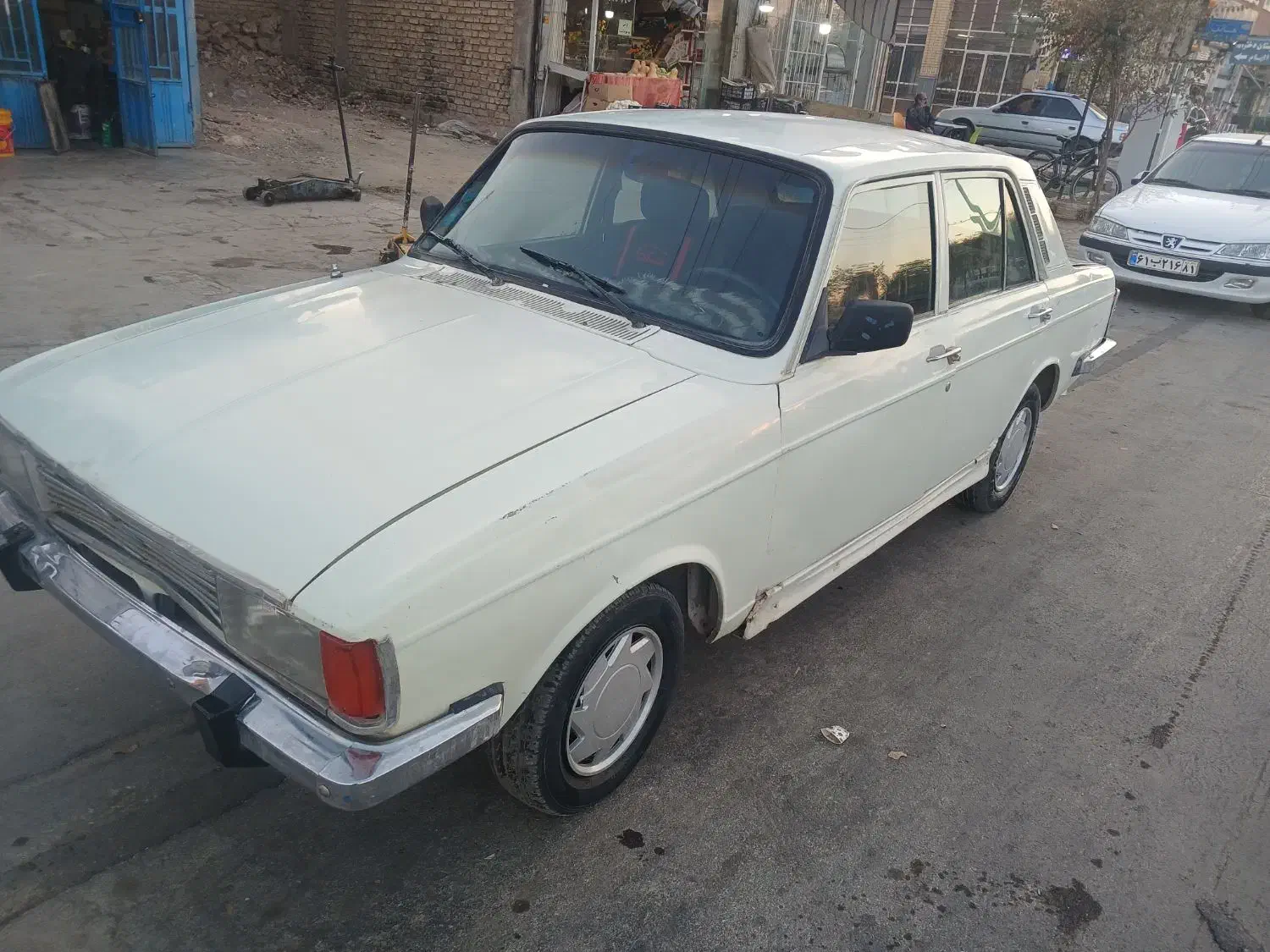 پیکان۸۳ بدون رنگ بروجن|خودرو سواری و وانت|بروجن, |دیوار