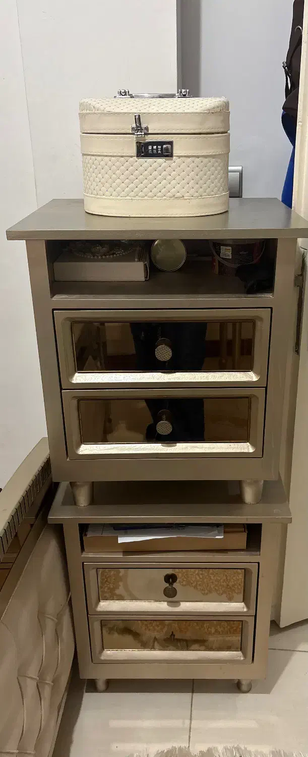 سرویس تخت اینه ای|تخت و سرویس خواب|لاهیجان, کوی خزر|دیوار