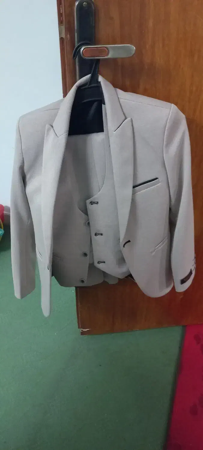 سایز 34|کفش و لباس بچه|کازرون, |دیوار