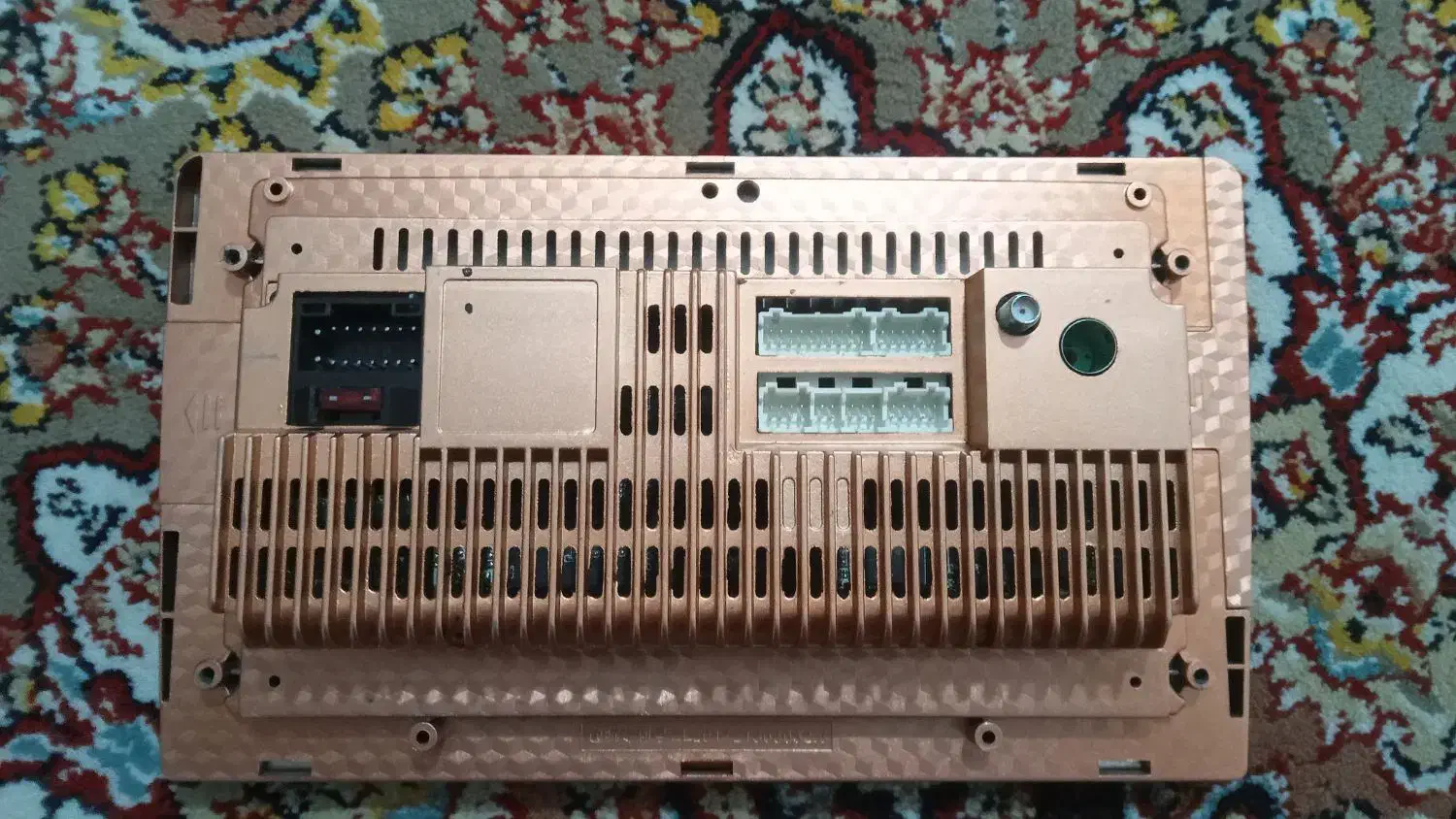 مانیتور ۱۱ اینچ مارک وینکا|قطعات یدکی و لوازم جانبی|اسلام‌شهر, مسکن مهر اسلاشهر (شهرک امام خمینی)|دیوار